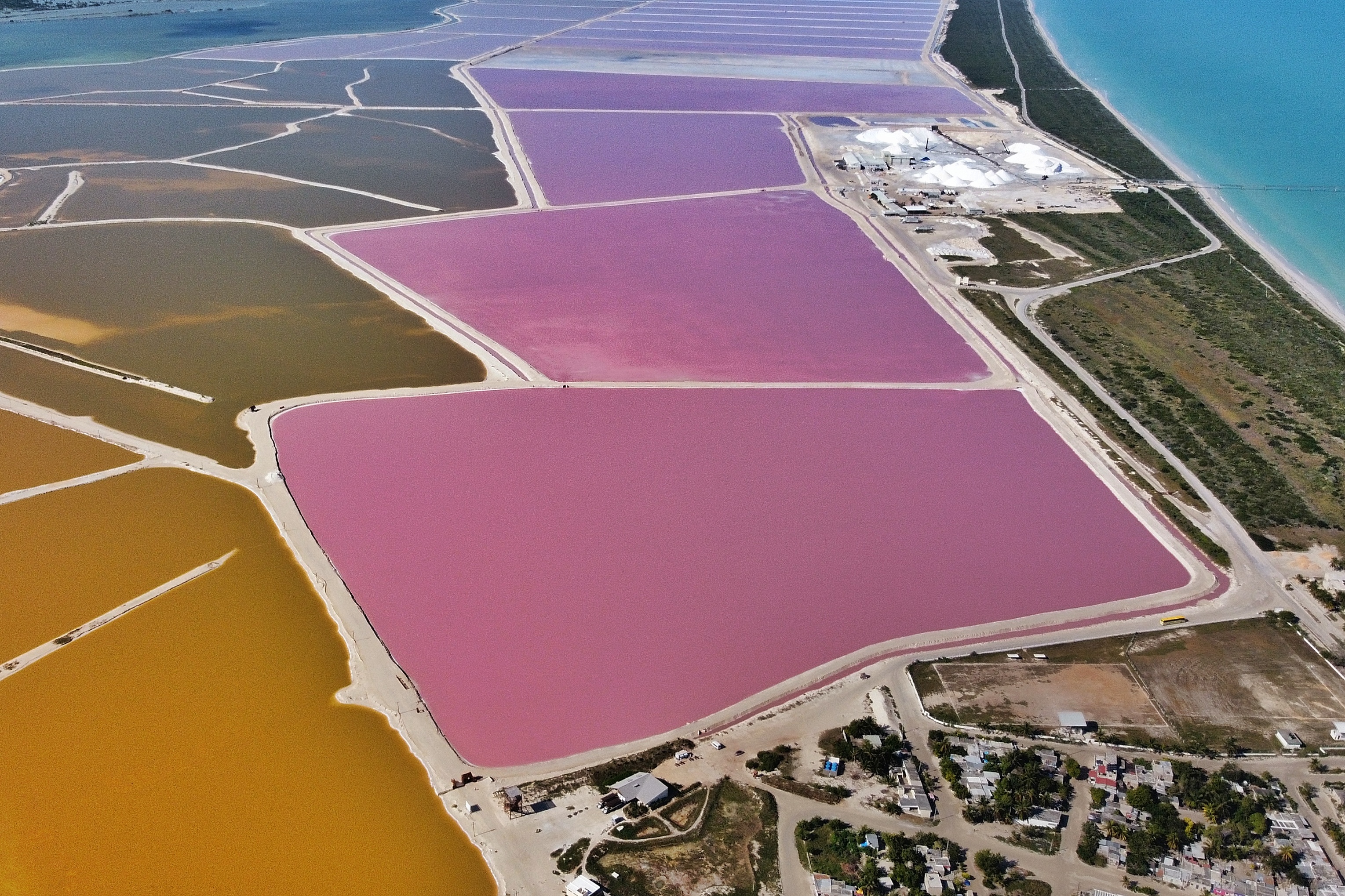 Salines roses de Las Coloradas vues du ciel